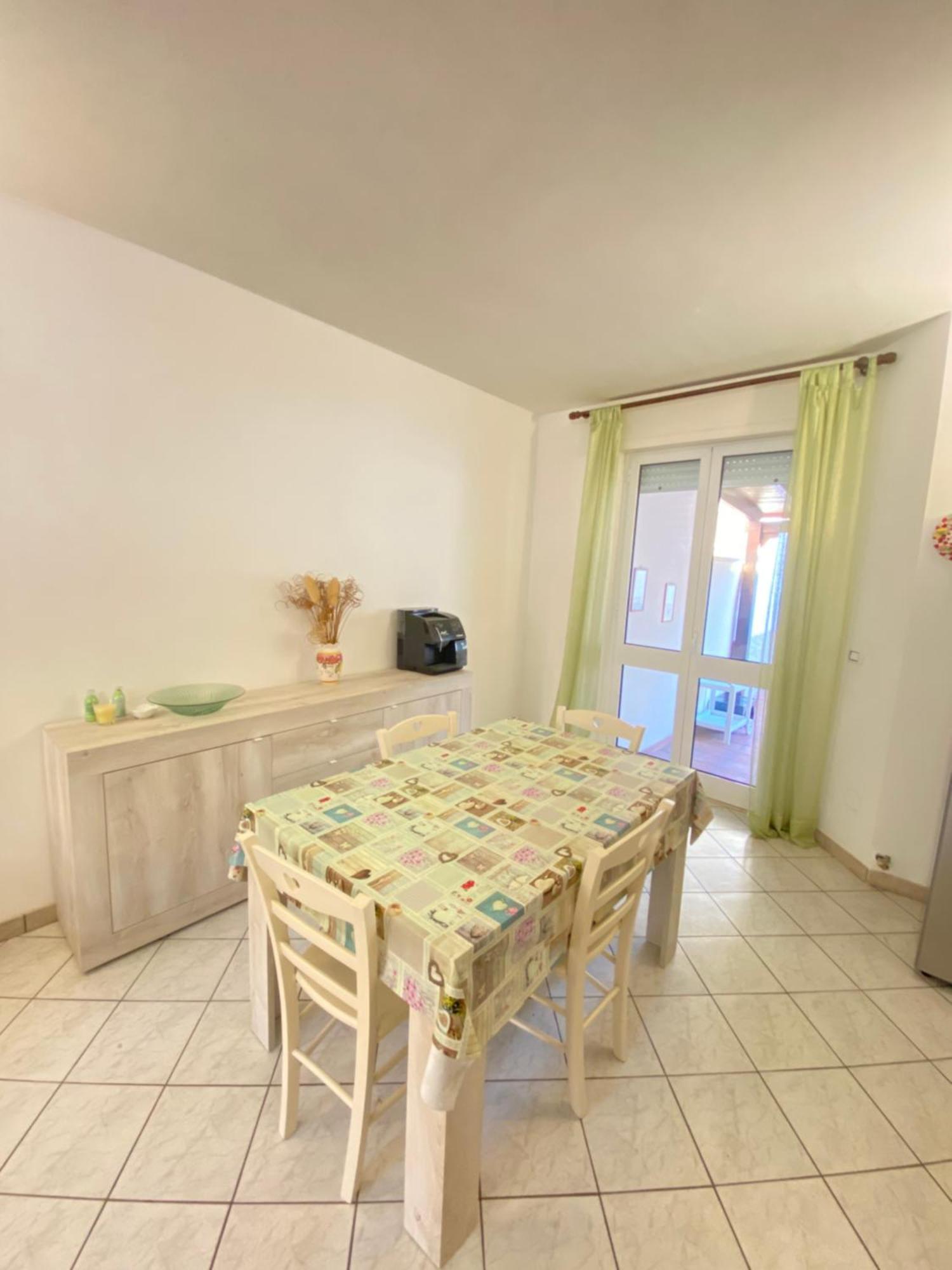 L' Ariosto 12 Villa Порто Чезарео Екстериор снимка
